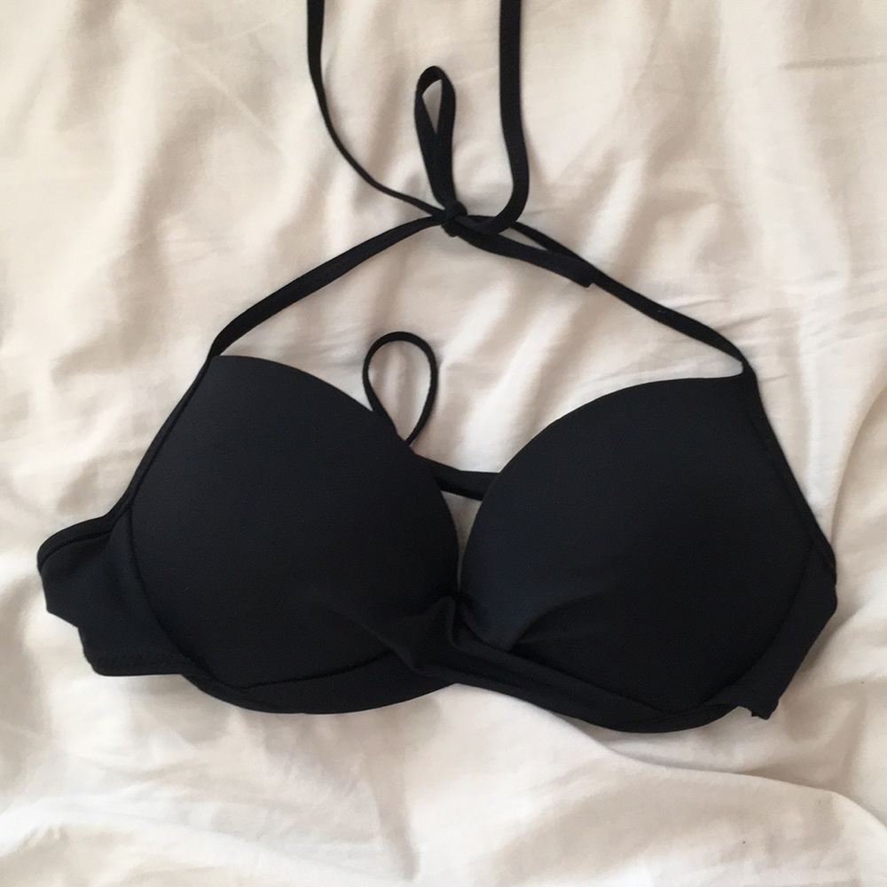 Black bikini top